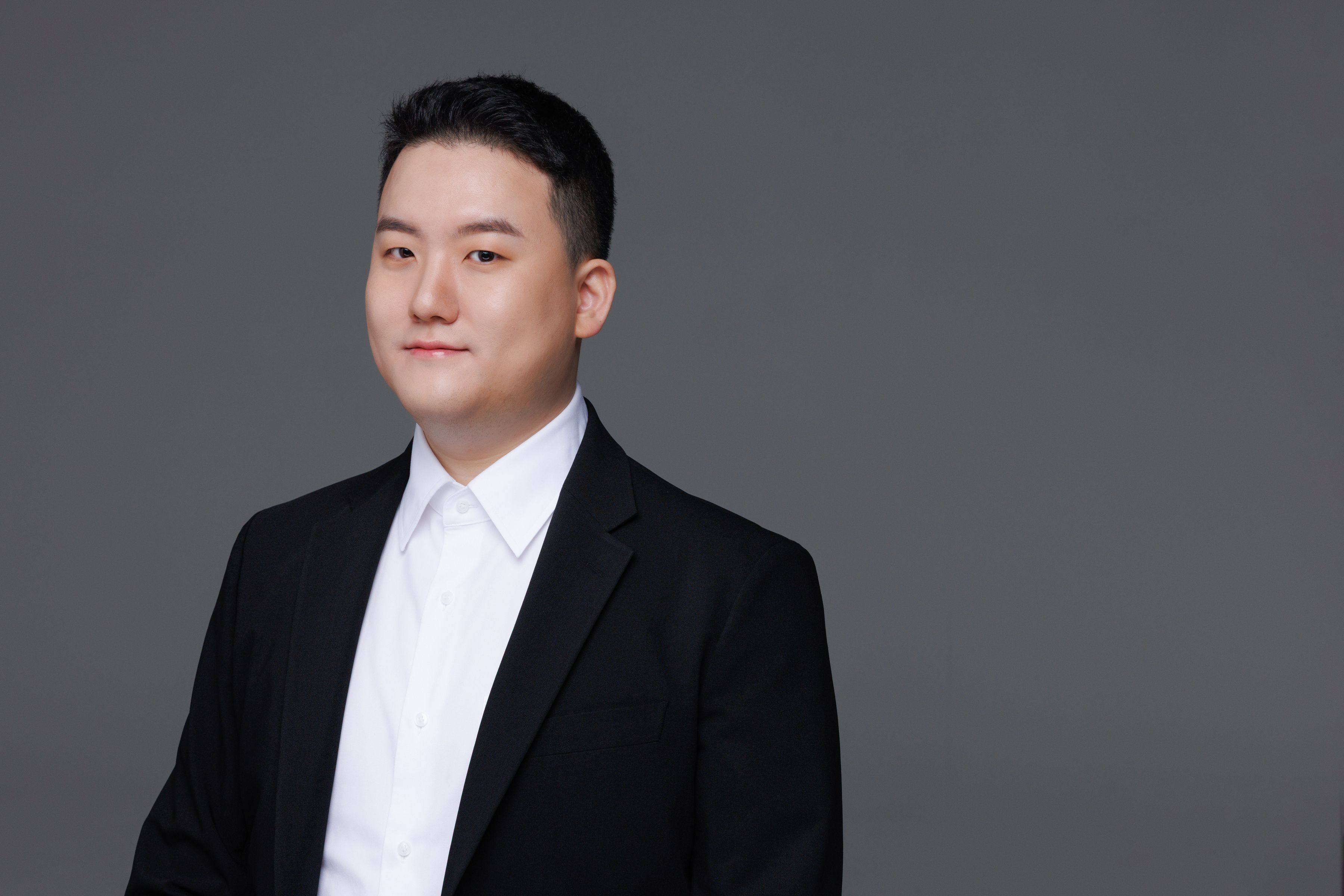 Jungsu Kwon portrait